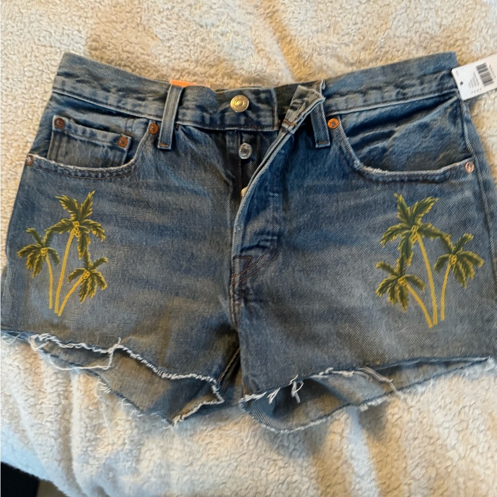 Levi shorts